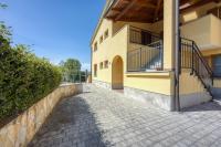 Spacious Apartment Double D - Happy Rentals - Bed and Breakfast Koper