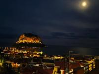 Blue Hour - Bed and Breakfast Monemvasia