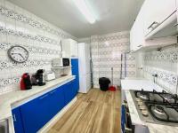 PortAventura and Ferrari Land, Apartment with pool - B&B Salou