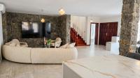 Exclusive Mountain Villa with Heated Pool & Stunning Ocean Views - Chambres d'hôtes Barranco Hondo