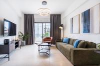 B&W 2-Bedroom Apartment - Ferienwohnung Larnaka