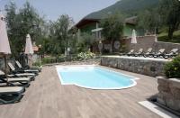 appartamenti ceccherini debora luna - B&B Malcesine