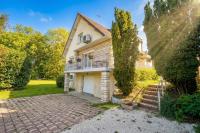Villa 10-14 guests - 180m2 - private forest - CDG 7min - Disney 20min - B&B Claye-Souilly