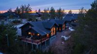 Villa Kotkanpesä 2 - 12hlö, Himos Länsihuippu Ski-inout - Bed and Breakfast Jämsä