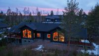 Villa Kotkanpesä 2 - 12hlö, Himos Länsihuippu Ski-inout - Bed and Breakfast Jämsä