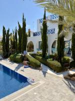 Mykonian Aura Luxury Villa Protaras - B&B Protaras