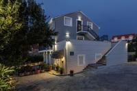 Bacan Serviced Apartments - B&B Cavtat