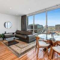 Adelaide Central Skyline Panoramic Suite Four - B&B Adelaide