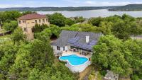Lighthouse at Lake Travis Luxury 5BR with Pool - Chambres d'hôtes Austin
