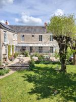 Le Relais des Roses- Sauna, Chambres d'hôtes, Gîte - B&B Vatan