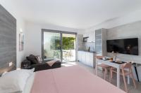 Estudio con vistas al mar