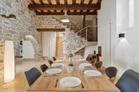Bardelours 4 - Charming villa with private pool - 6 bedrooms - B&B Saint-Bauzille-de-Montmel