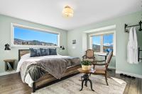 King Room with Mountain View