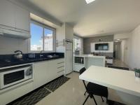Residencial Renata - Apartamento completo na Praia de Palmas, a 315 metros do mar, com 3 dormitórios e acomodação para até 8 pessoas. - Chambres d'hôtes Governador Celso Ramos
