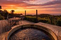Crescent Villa - Stay Waiheke - B&B Ostend