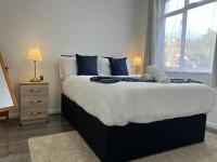 Two Bedroom Flat Bristol - Ferienwohnung Shirehampton