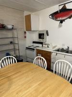 Ultimate Fisherman's Bunkhouse - Ferienwohnung Soldotna