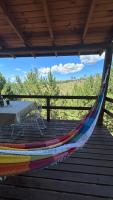 Cabaña de montaña con pileta en hermoso predio - B&B Villa Yacanto