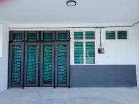 Watie Homestay Kota Emas Kota Sarang Semut Kedah - Chambres d'hôtes Taman Kota Sarang Semut