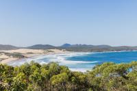 Beach House 7, Air Conditioned, Wi-Fi, Foxtel, Linen, Communal Pool and Spa - B&B Eneabba