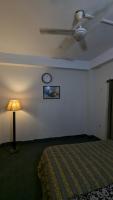 Two bedroom apartment near commercial market - B&B Rawalpindi