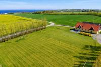 Renovated Barn - Stunning Sea View & Unique Stay on Bornholm - Chambres d’hôtes Gudhjem