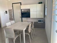 L G House - B&B Peschiera del Garda