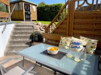 Haus Pröse mit 2 Ferienwohnungen, 15 Minuten zur Ostsee - B&B Koserow