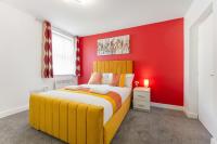 NEW! Stylish 5-Bed Apartment in Stockton-on-tees by Stay With Us, Perfect for Contractors & Large Groups, FREE Parking! - Chambres d'hôtes Thornaby-on-Tees