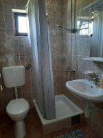 Camera Tripla Classic