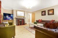 NEW! Luxurious Cottage in Durham by Stay With Us, Ideal for Large Groups & Families, Hot Tub, Sleeps 10! - B&B Bishop Auckland