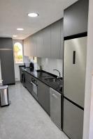 Renovated 2-Bed Apartment with Pool view - La Torre Golf Resort - Chambres d’hôtes Torre-Pacheco
