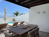 Villa Naiser by Aura Villas - B&B spiaggia di Blanca
