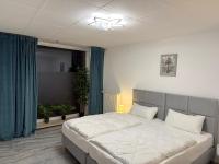 Apartmenthaus Döbeln Zentrum 01 - B&B Döbeln