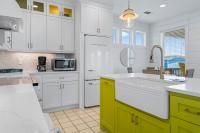 The Purple Pelican Coastal Charm Comfort - Chambres d’hôtes Galveston