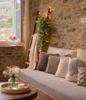 Katrani studios - Bed and Breakfast Sými