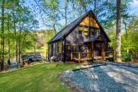 Riverfront Escape Hot Tub Game Room Fire Pit - B&B Ellijay