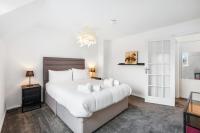 Central Horsham 5BR Home Free Parking Pets Allowed - B&B Horsham