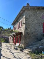 Gîte Les Vignes au Cheylard - Bed and Breakfast Le Cheylard