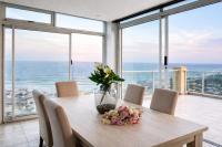 La Ballito 3-Bedroom Penthouse, Your Exclusive Oceanfront Escape - B&B Ballito