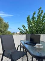Minimalist Serenity Vravrona - Airport Stay - B&B Vravrona