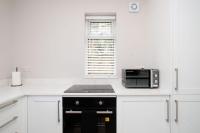 Modern flat - Hertford town - Sleeps 3 - Ferienwohnung Hertford