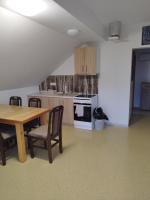 Apartment mit 2 Schlafzimmern und Terrasse