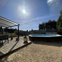 Villa avec piscine privée - Jardin cloturé - 6 pers - Proche mer - B&B La Seyne-sur-Mer