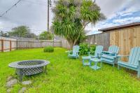 Near Ocean & Redwood National Park! Home w/ Yard - Bed and Breakfast Crescent City