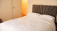 Cosy Central Flat Perfect for Work Stays - Chambres d'hôtes Kingsthorpe