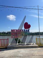 Casadana Riverview - B&B Kampung Gemuruh