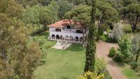 Hacienda Beachfront Villa, Spathies - Chambres d'hôtes Níkiti