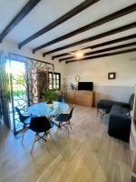 Apartamento Denia, playa Las Marinas, 2 habitaciones, playa 100 metros - Chambres d'hôtes Denia