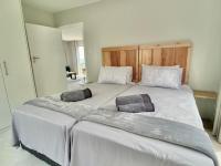 33 De Waal Drive - B&B Struisbaai